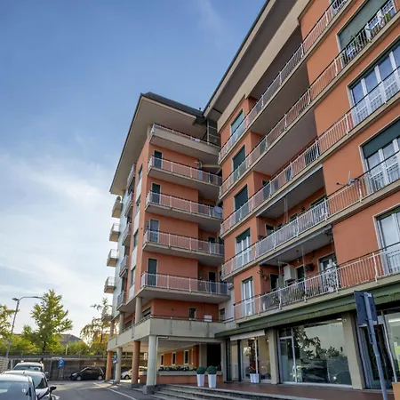 Sibilla By Interhome 인트라